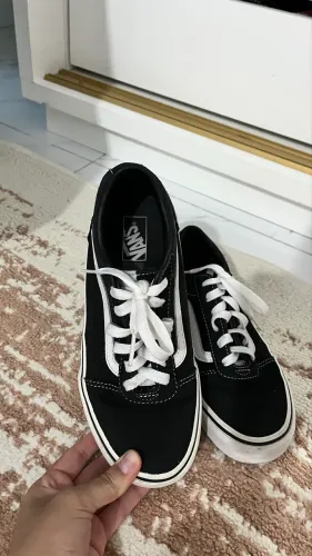 Vendo sapato Vans original usado
