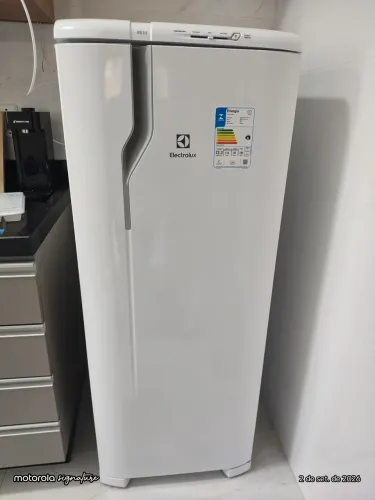 Geladeira Eletrolux RE31