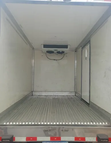 Baú refrigerado HR + termo king e compressor