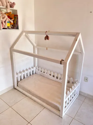 Cama Montessoriana infantil + colchão