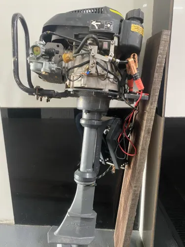 Motor de poupa Maghi pantaneiro 6.5?
