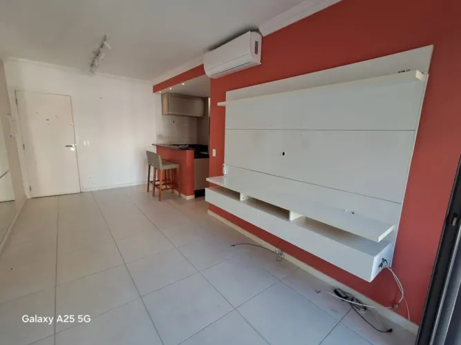 Apartamento para Venda em Sorocaba, Parque Campolim, 2 dormitórios, 1 suíte, 2 banheiros,