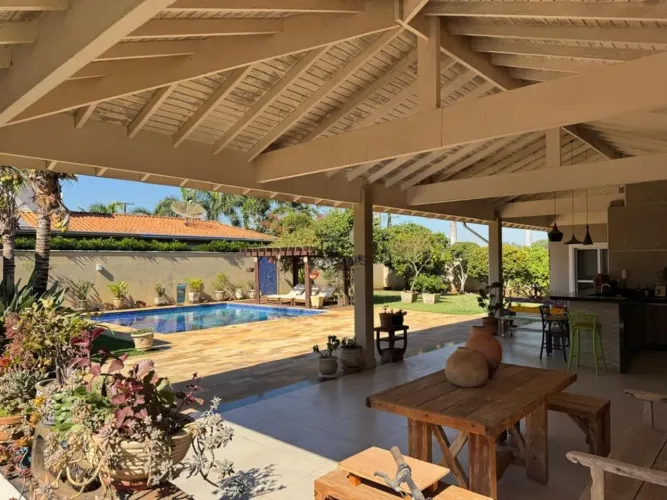 Casa para venda no Condomínio Quinta de Santa Helena no bairro Campestre em Piracicaba/SP
