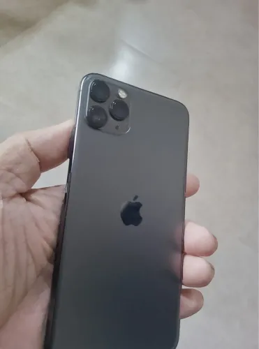 iPhone 11 promax semi novo