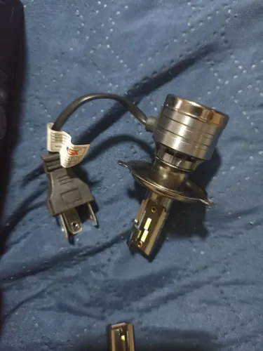 Lâmpada led h4 farol