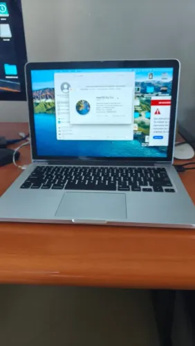 MacBook pro 2013 Bateria Viciada, funciona perfeitamente no carregador 