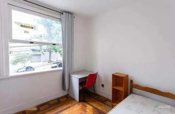 Casa à venda, 5 quartos, 400m² de área no Lourdes.