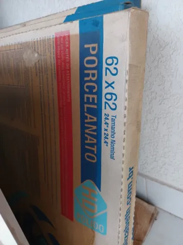 Pisos Porcelanato para desocupar espaço