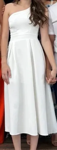 Vestido branco usado 1 vez