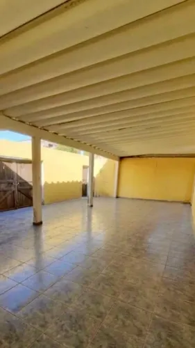 CASA EM MONGAGUÁ POR R$ 130 MIL Á VISTA