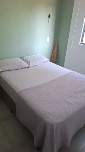 Doa-se cama de casal usada