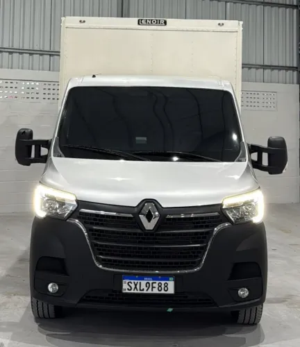 Vendo caminhão baú Renault Master 