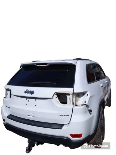 Sucata Grand Cherokee