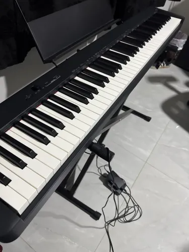 Piano digital Casio CDP-S105 + Suporte Incluso
