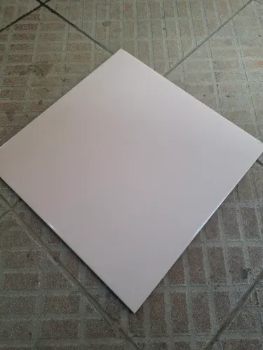Porcelanato rosa claro 6u