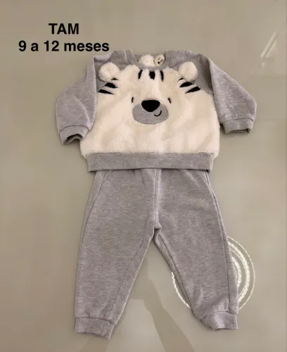 Lindo Conjunto de frio infantil 