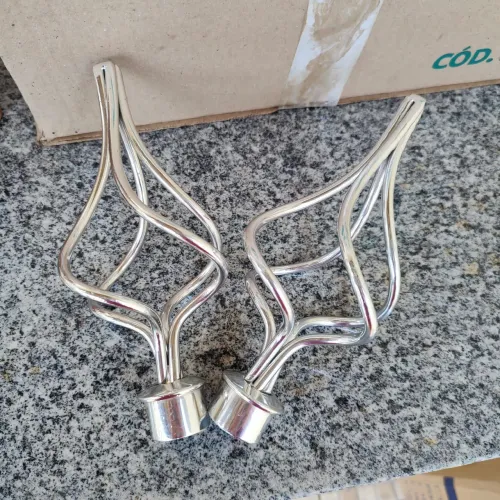 Ponteiras Metal Cromado 