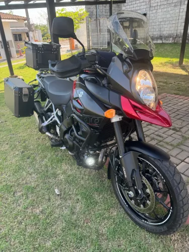 Suzuki DL 1000 V-STROM ABS (100% Equipada)