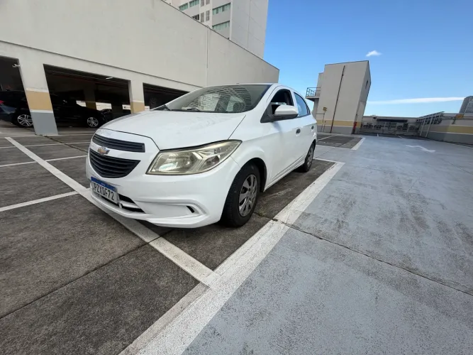 Chevrolet Onix JOY Hatch 1.0 8V Flex Mec. 4P 2018