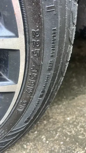 Pneu 225/45/17