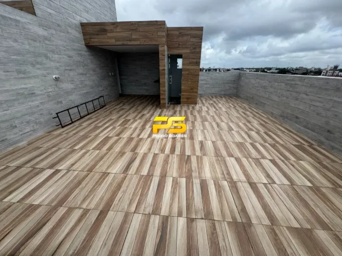 Cobertura com área 129,22 m² para venda no Residencial Cristo Redentor III REF: CO0009