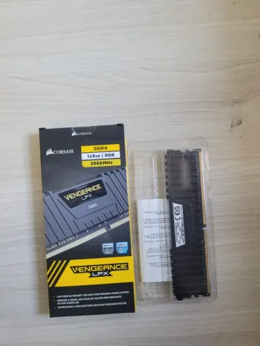 Memória Ram Corsair 8Gb 2666MHz DDR4