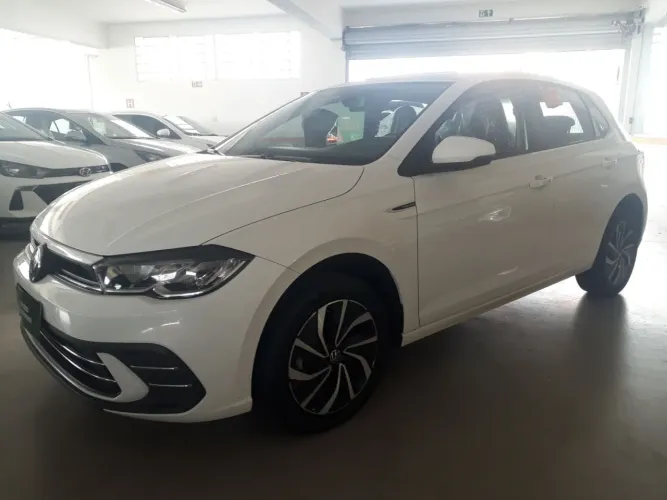 Volkswagen Polo Highline 170 TSI 1.0 Flex 12V Aut. 2024