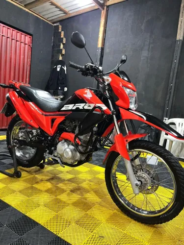 Moto revisada e selada até julho de 2027