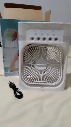 Mini ventilador e umidificador de ar portátil