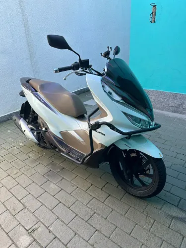 Pcx 2021  aceito troca e cartão até 24x 