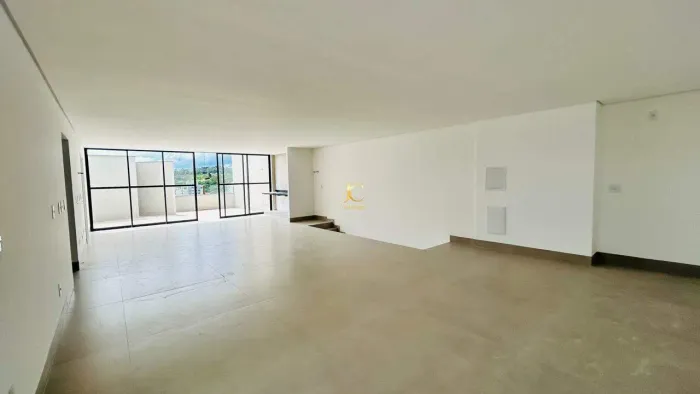 Cobertura Residencial à venda em Divinópolis 4 Quartos, 2 Suítes, 4 Vagas