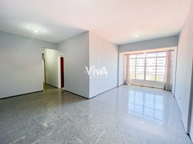 Apartamento com 3 quartos no Jacarecanga