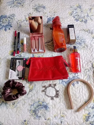 Kit de Beleza (LEIA A DESCRIÇÃO)