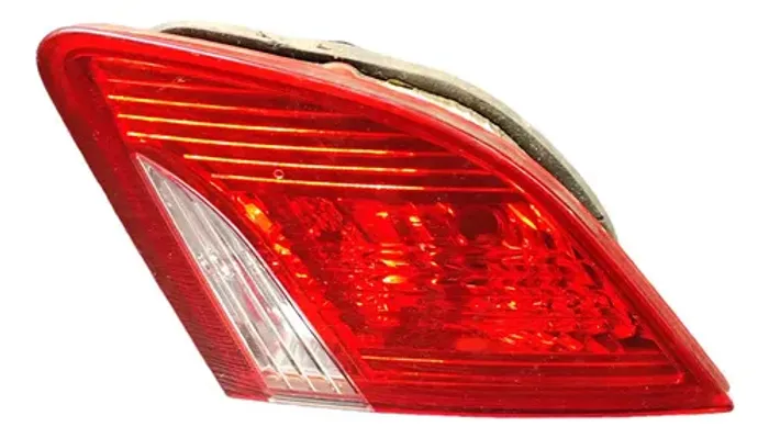  Lanterna Tampa Traseira Direita Peugeot 408 2012 2013 2014
