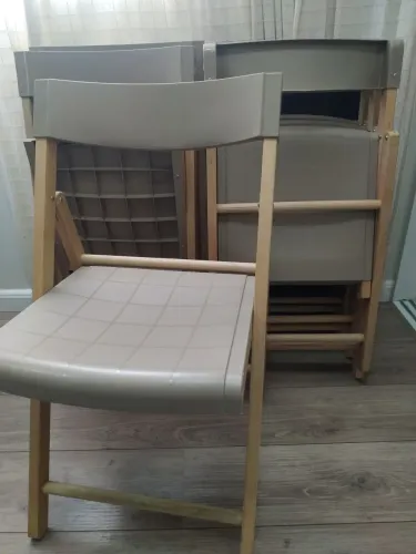 Vende-se 6 cadeiras dobráveis 