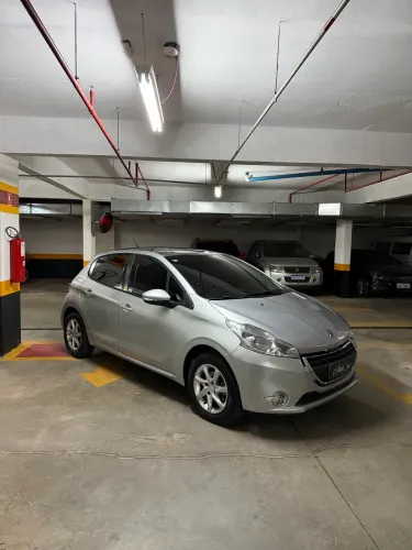 Peugeot 208 Allure 1.6 Flex 16V 5P Aut. 2016