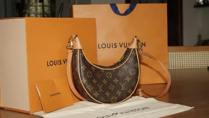 Louis Vuitton Loop Monogram Original | Completa | Estado de Nova