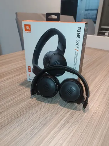 Fone JBL Tune 520BT