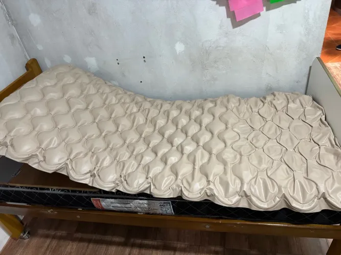 Cama