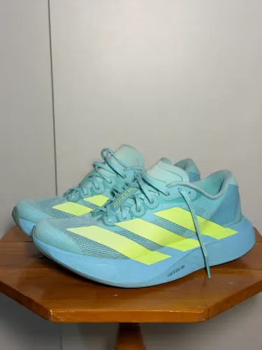 Adidas EVO SL azul