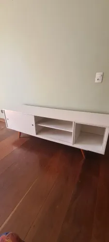Rack branco retrô