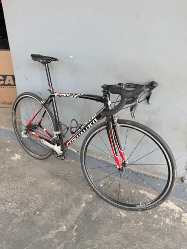 Specialized ALLEZ
