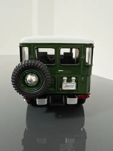 Miniatura TOYOTA