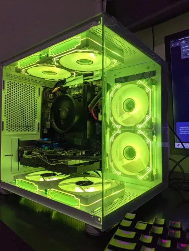 PC Gamer Caixote Convertido com Ryzen5 e GPU Boa