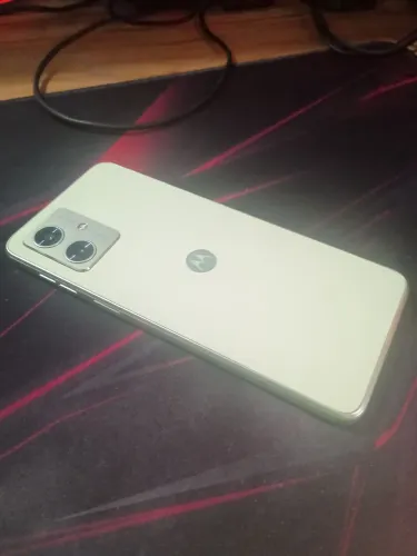 Moto G54 5G 256GB - excelente estado