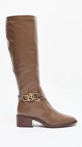Bota Lança Perfume 36