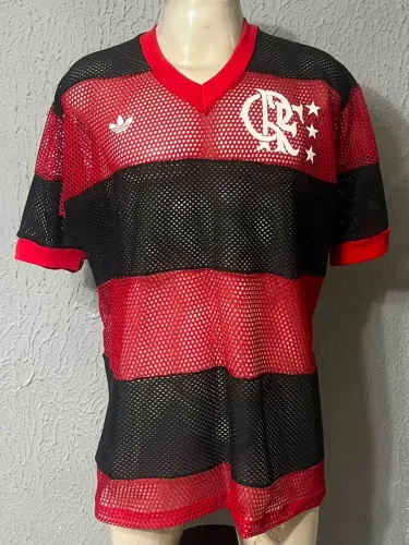 Camisa furadinha retro do Flamengo