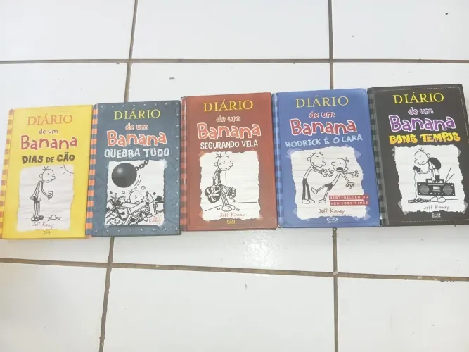 Livros diario de um banana