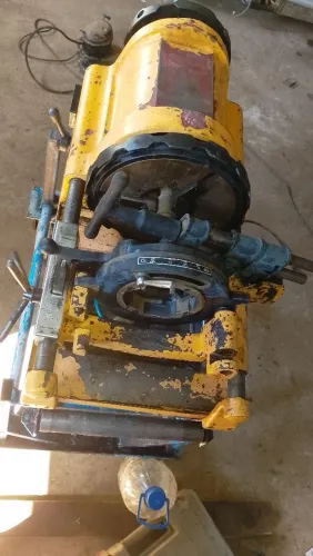 Rosqueadeira eletrica