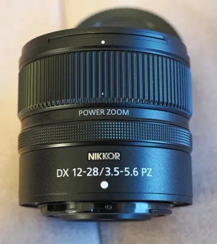 Nikon Zoom 12-28mm PZ DX como nova
